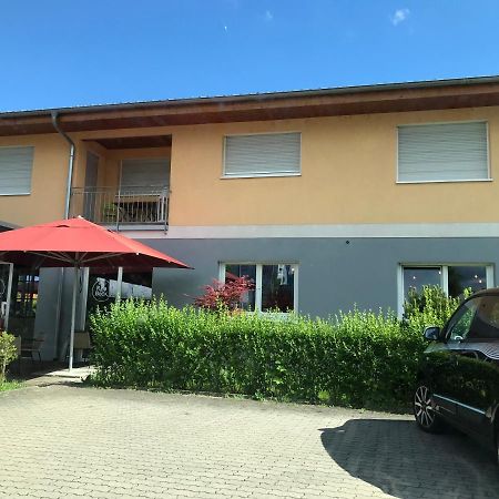 FeWo Golden Palace Ettenheim Buitenkant foto